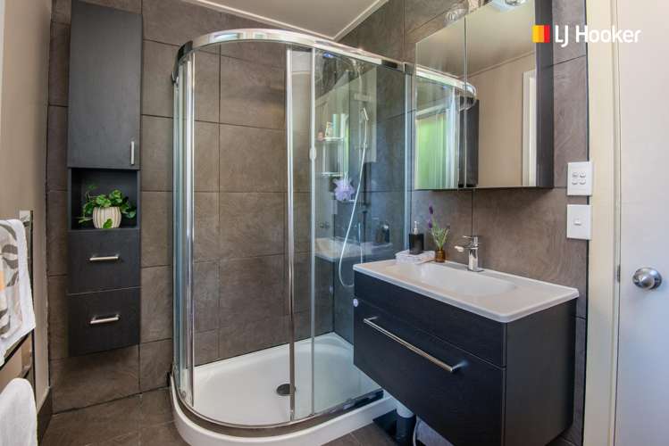 13 Nairn Street Mosgiel_11