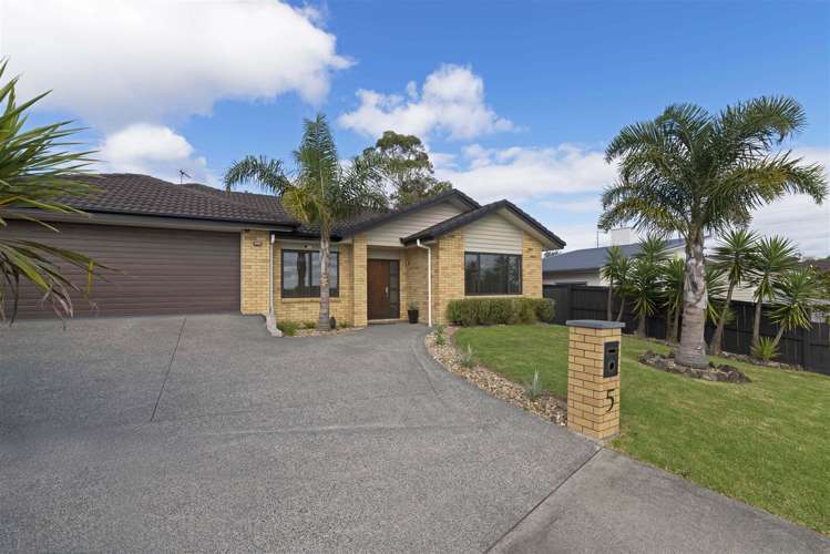 5 Bonny Crescent Massey_0