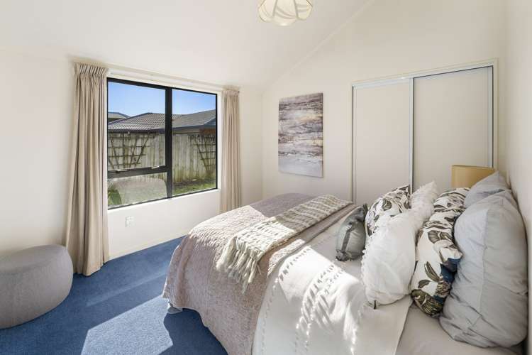 14 Arnold Savage Place Richmond_10