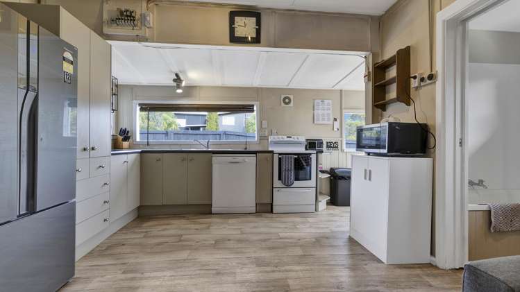 97B Park Terrace Waikuku Beach_6