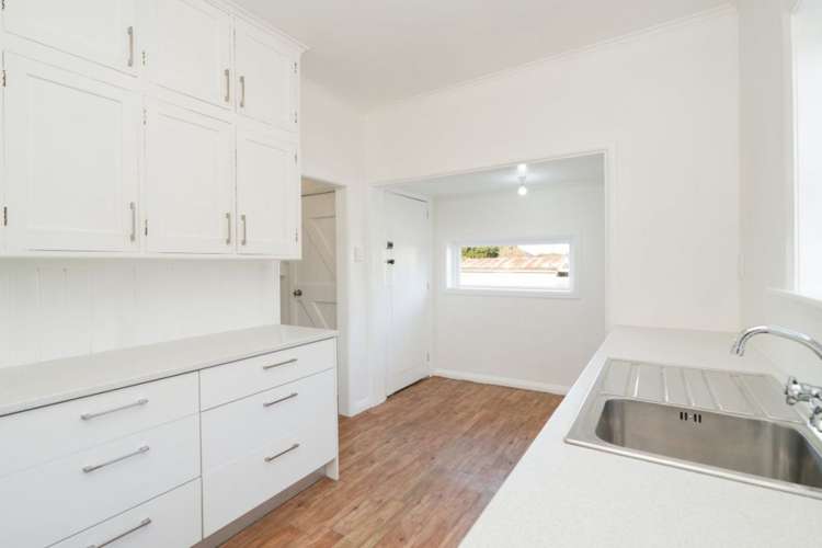 361 Tay Street_5