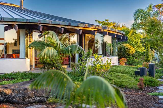 Kerikeri resort home sells in the middle of cyclone chaos for $2.3m