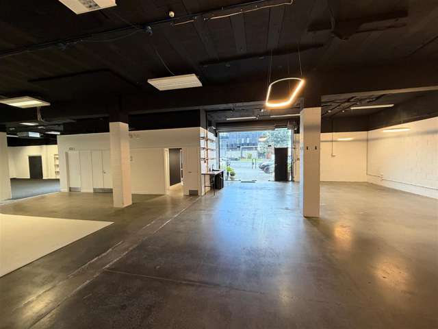 GREY LYNN GROUND FLOOR OFFICE + ROLLER DOOR