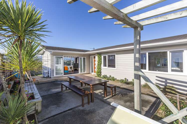 72 Akaroa Drive Maupuia_13