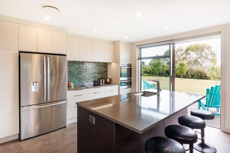 20 Loveston Lane Kelvin Grove_6