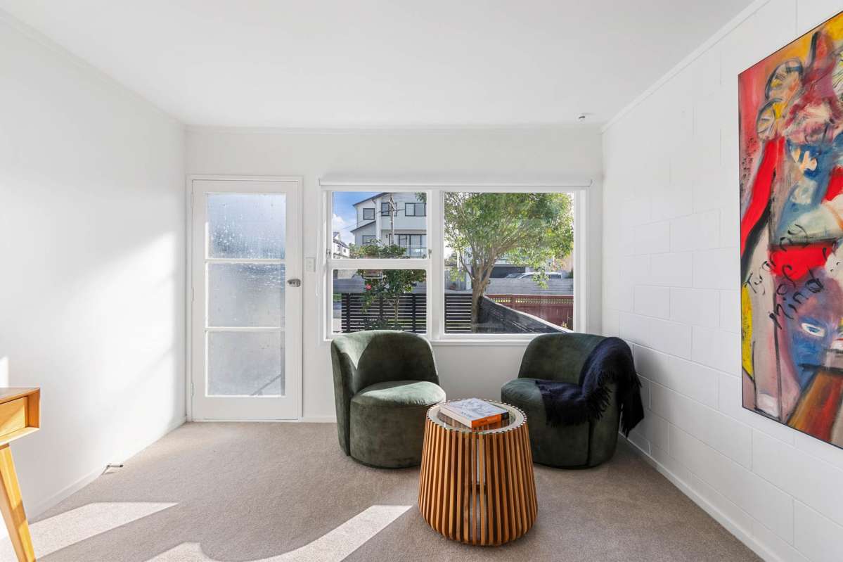 8/27 Nikau Street_5