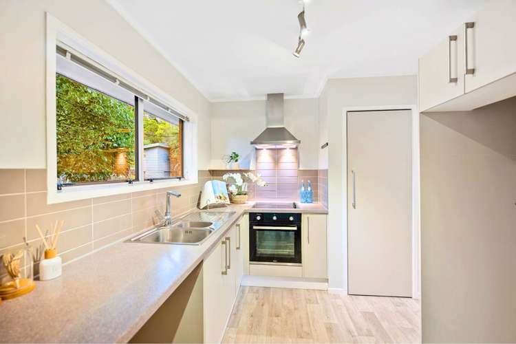 2/20 Flavia close Torbay_5