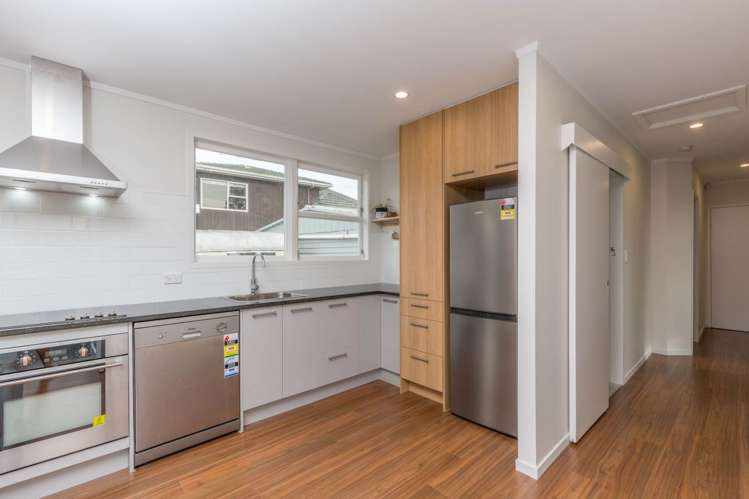 99 College Road Northcote_5