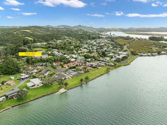 Large Family home by the beach - Ngunguru