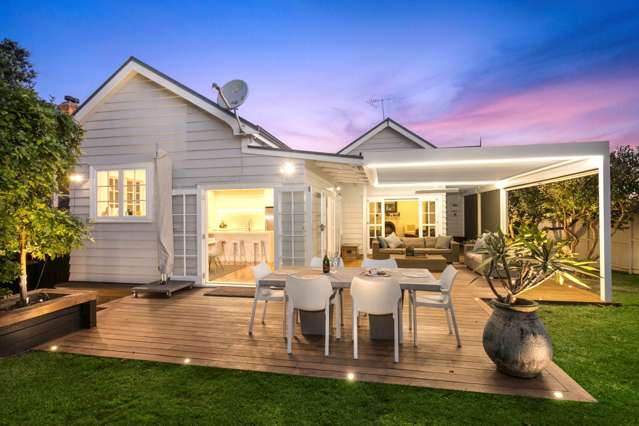 38 Mozeley Avenue Devonport_2