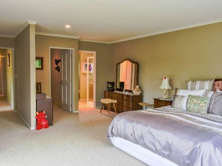 95 Amelia Place Leamington_14