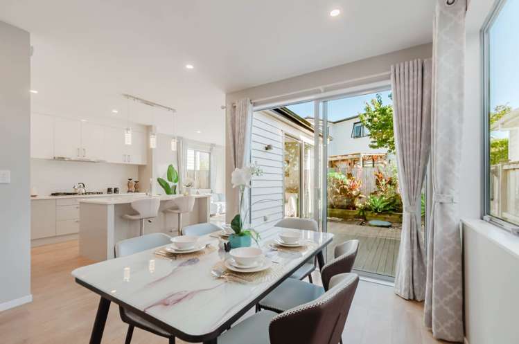 52 Craigs Way Hobsonville_10