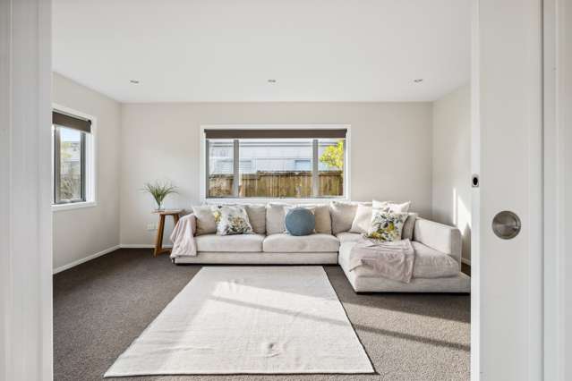 4 Ferris Crescent Wainui_2