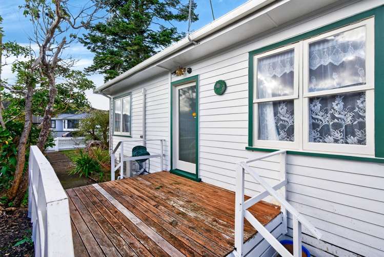 51 Konini Street Wainuiomata_21