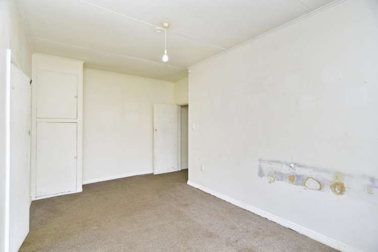 34 Olliviers Road Phillipstown_5