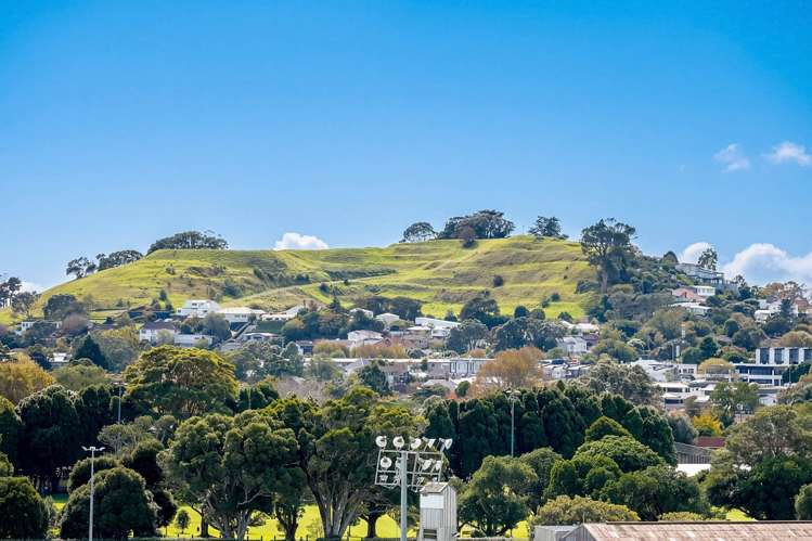 608/223B Green lane West Epsom_19