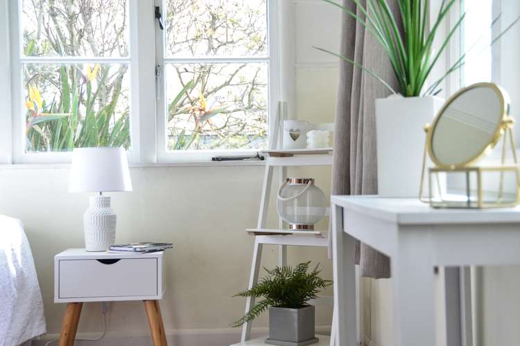 627 Grey Street Hamilton East_13