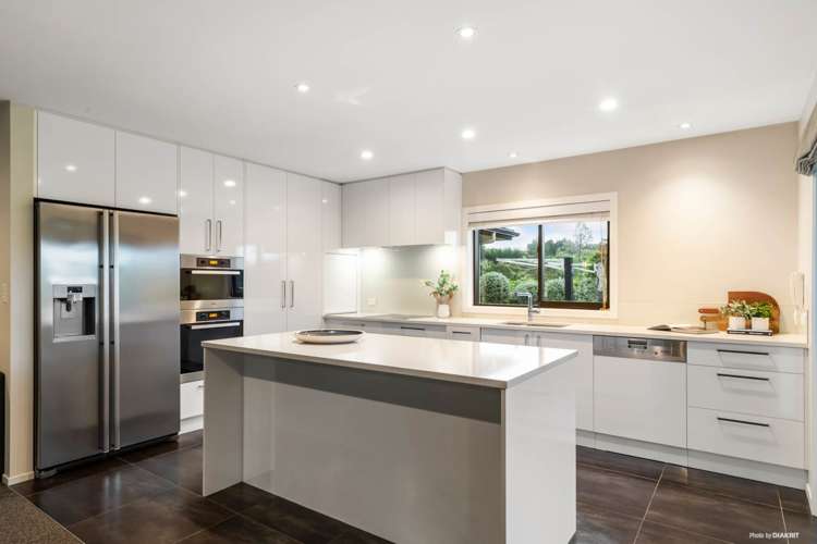 139 Chamberlain Road Bombay_3