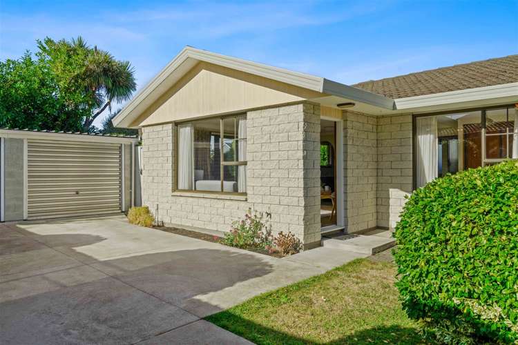 2/14 Resolution Place Bryndwr_17