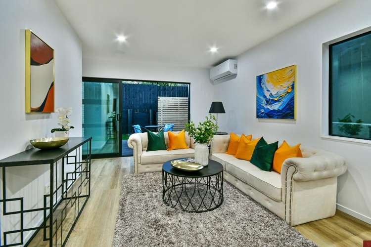 1/73 Alabaster Drive Papatoetoe_8