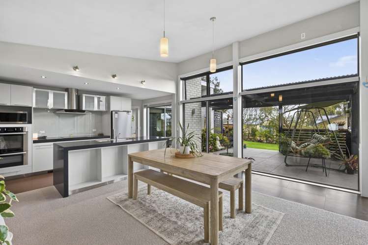 12D Takiroa Street Urenui_9