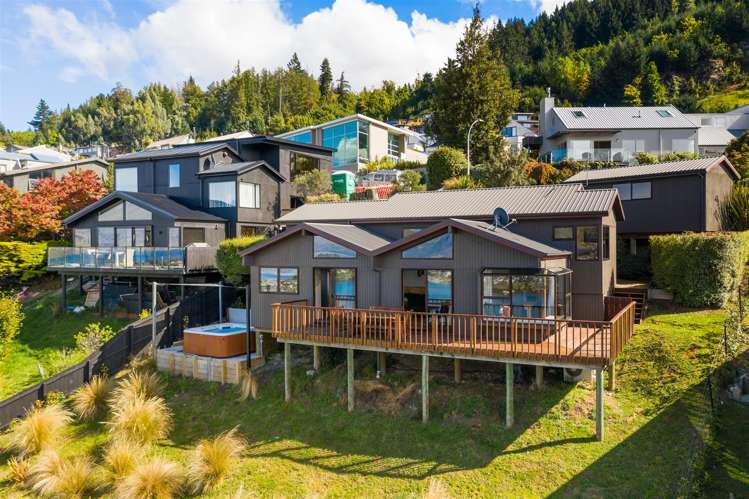 13 Sunrise Lane Queenstown_4