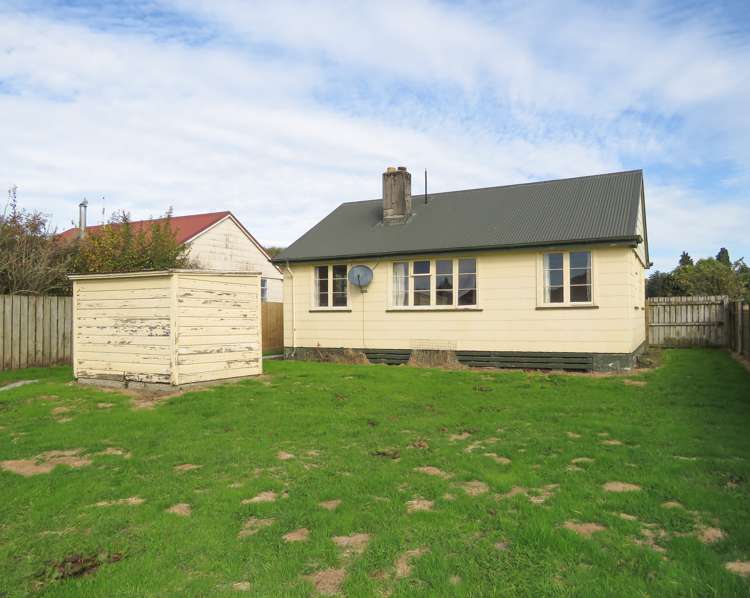 20 Conlon Street Reefton_10