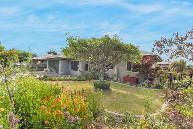 2 Heritage Crescent Richmond_1