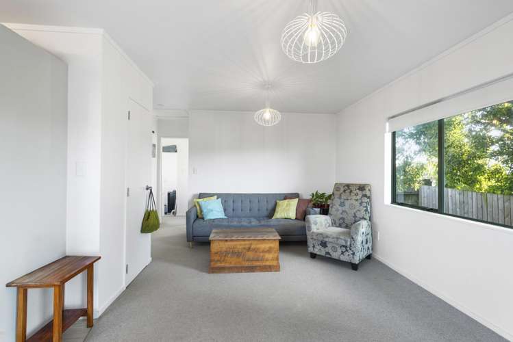 29B Henderson Crescent_5