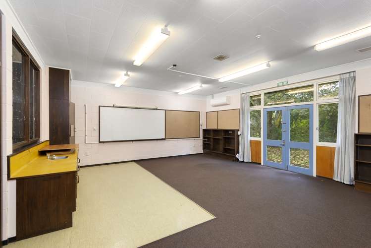 483 Yaldhurst Road Yaldhurst_14