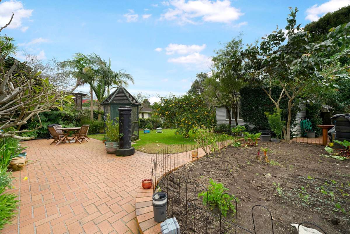 2/18A Clayburn Road_1