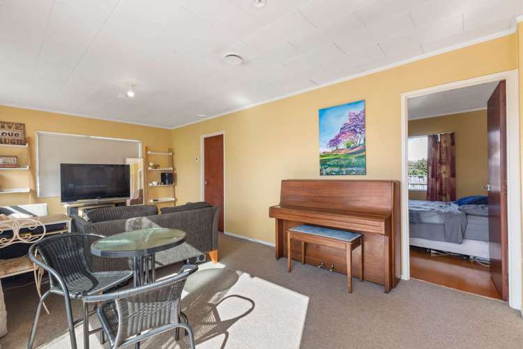 1/30 Waiari Road Conifer Grove_7