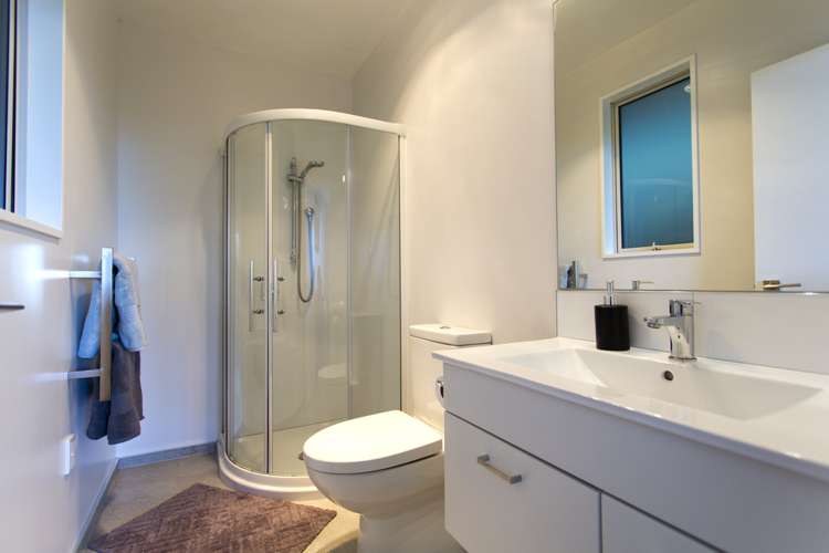 19a View Mount Stoke_13