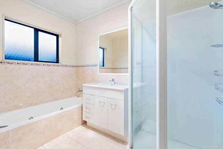 30 Robin Brooke Drive Flat Bush_6