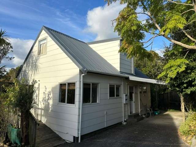 SUN  PEACE  AND  PRIVACY IN BEACH HAVEN