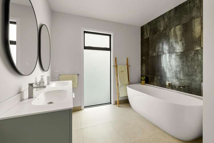 378B Holland Road Puketaha_25