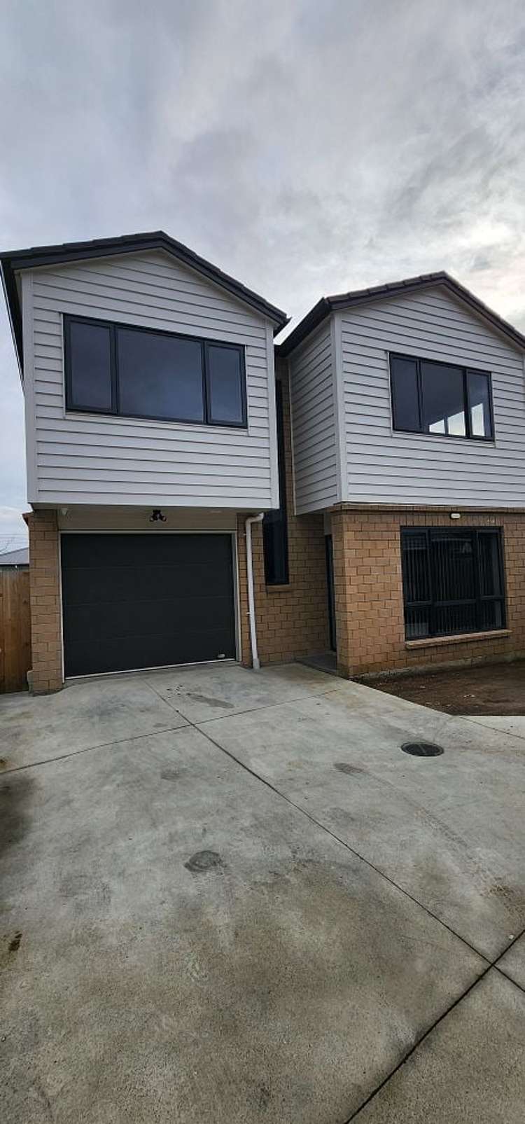 42B Buller Crescent_0
