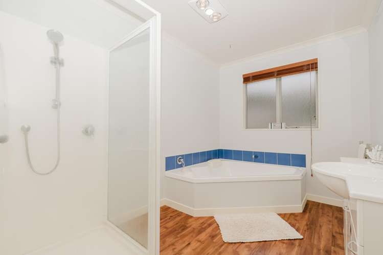 18 Rochester Place Nawton_19