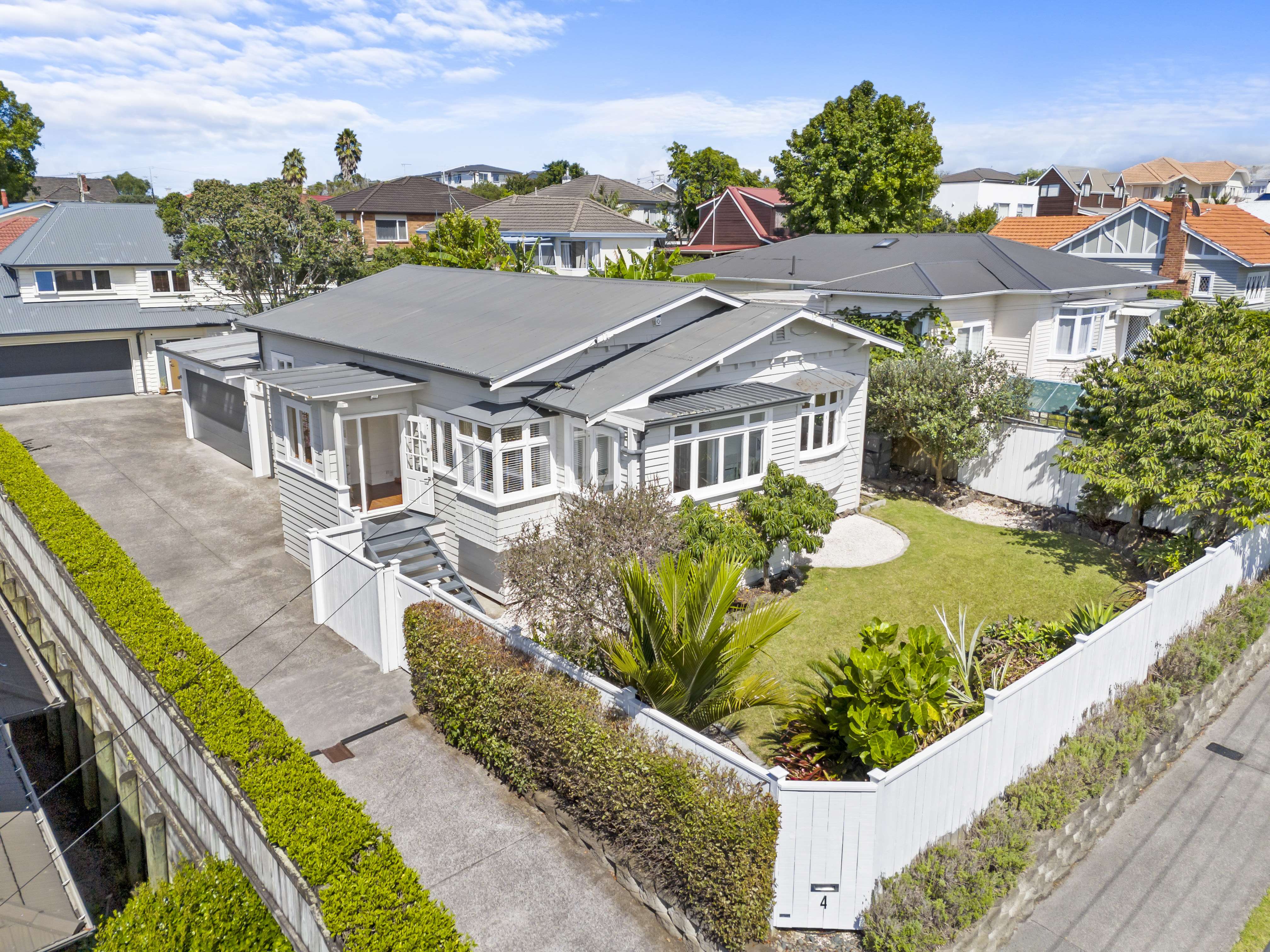 4 Cambrai Avenue Mount Roskill Auckland City Houses for Sale