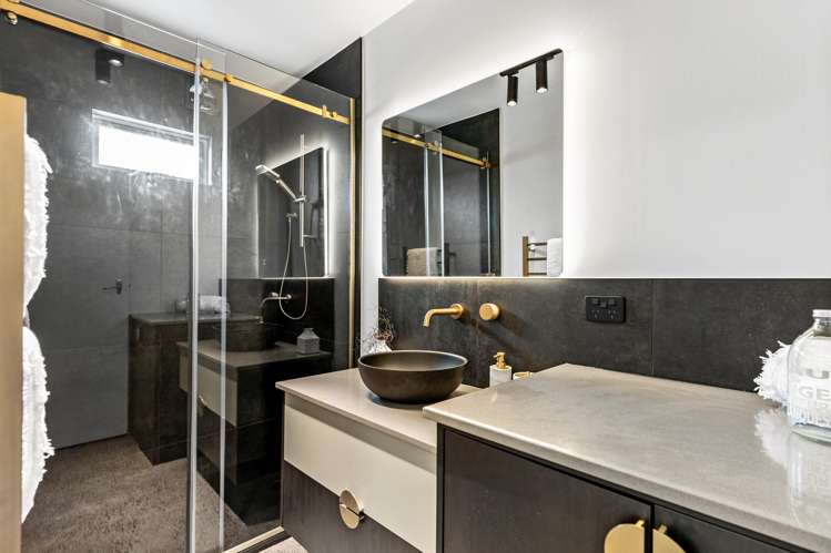 3/267 Meola Road Point Chevalier_3