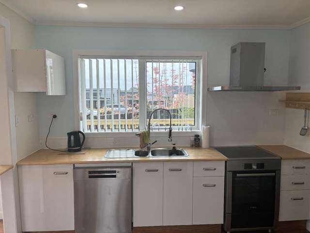 130 Rosier Rd 1665_1