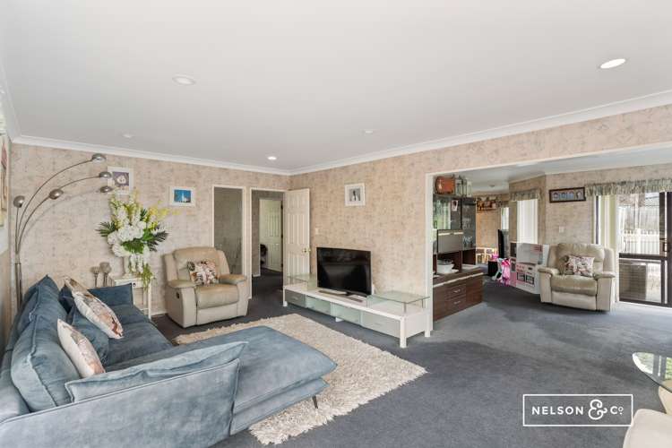 10 Silkwood Grove Totara Heights_23