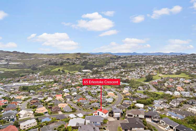 65 Erlestoke Crescent Churton Park_18