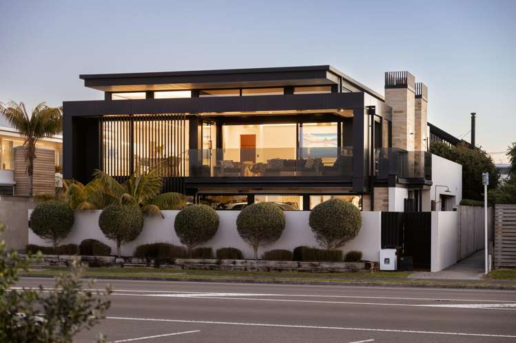 87 Marine Parade Mount Maunganui_41