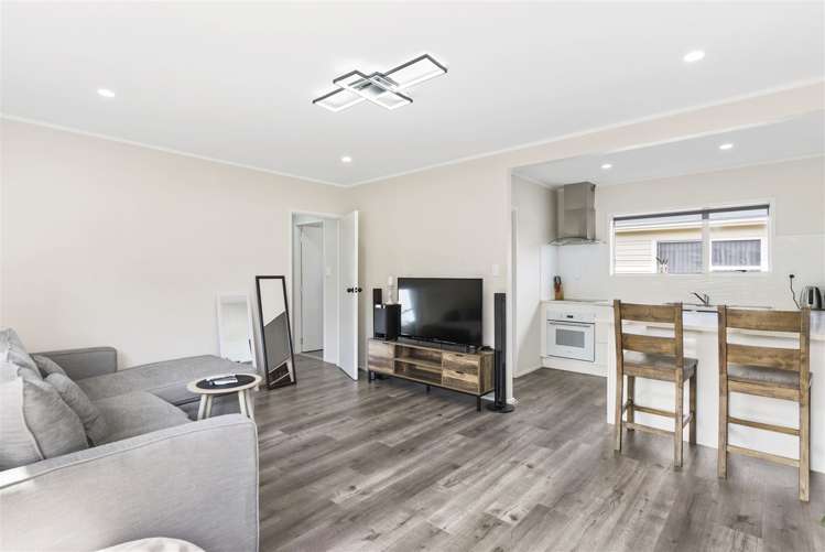 3/94 Chivalry Road Glenfield_5