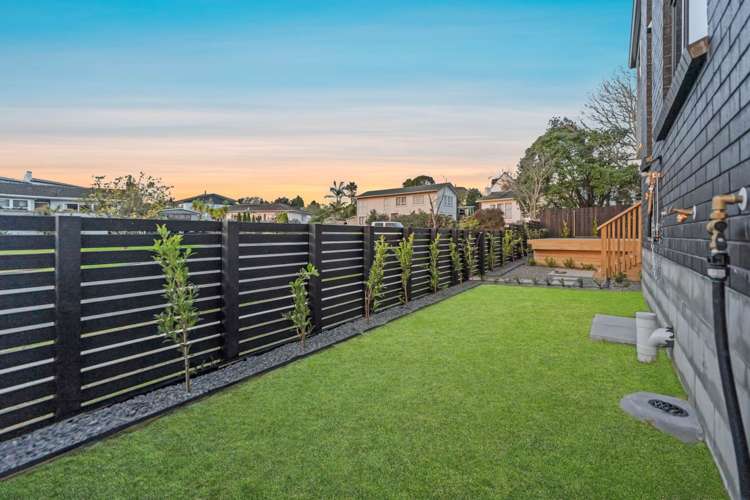 5A Janine Place Bucklands Beach_18