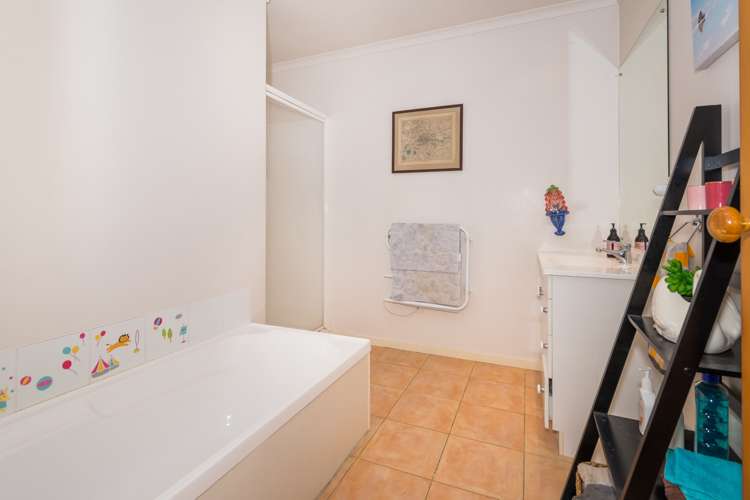 139 Ocean View Road Oneroa_13