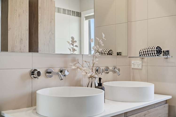 31 Beechwood Road Rothesay Bay_30