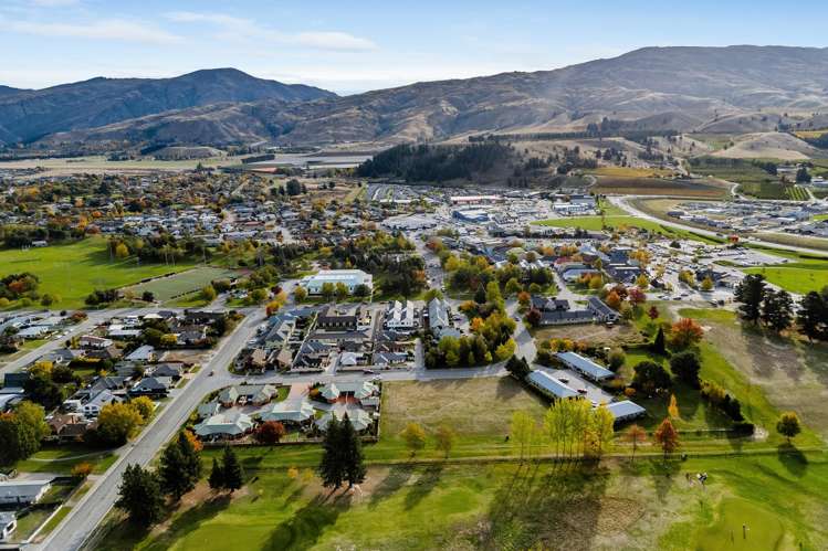 7 & 9 Mead Avenue Cromwell_10