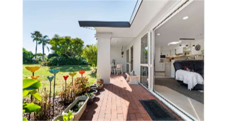 47/111 Santa Monica Drive_0